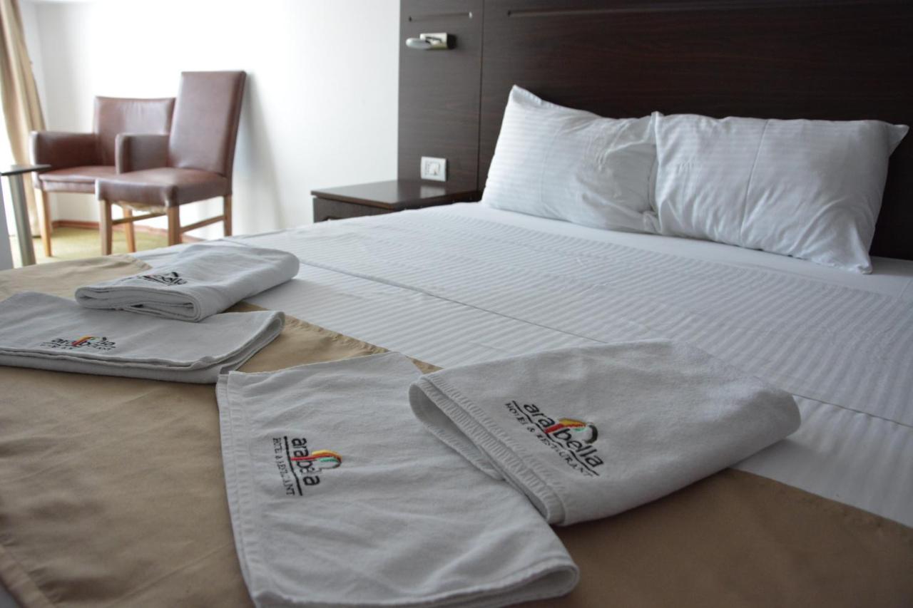 Arabella Hotel Kičevo Eksteriør bilde