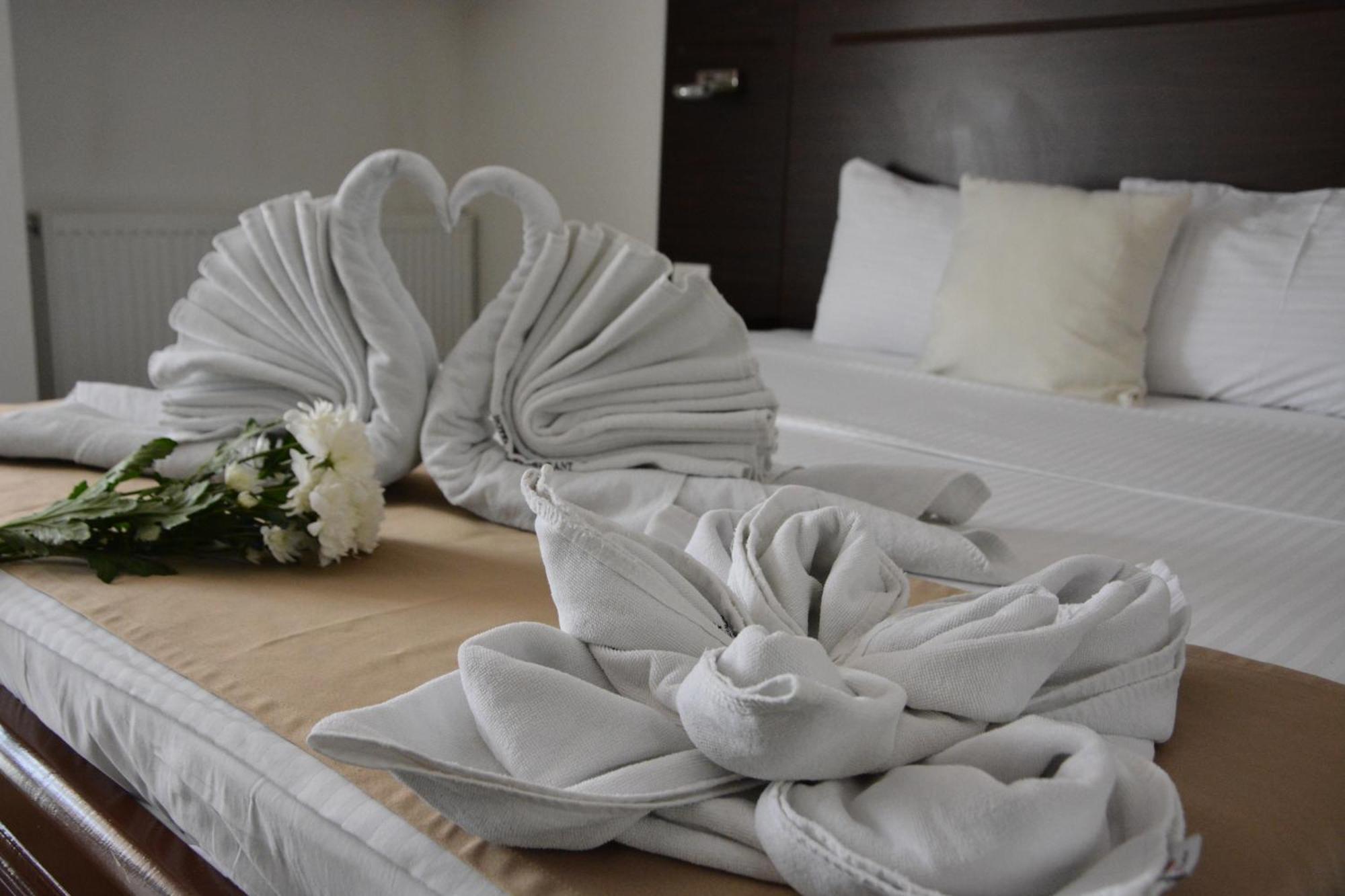 Arabella Hotel Kičevo Eksteriør bilde